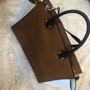Michael Kors versatile purse